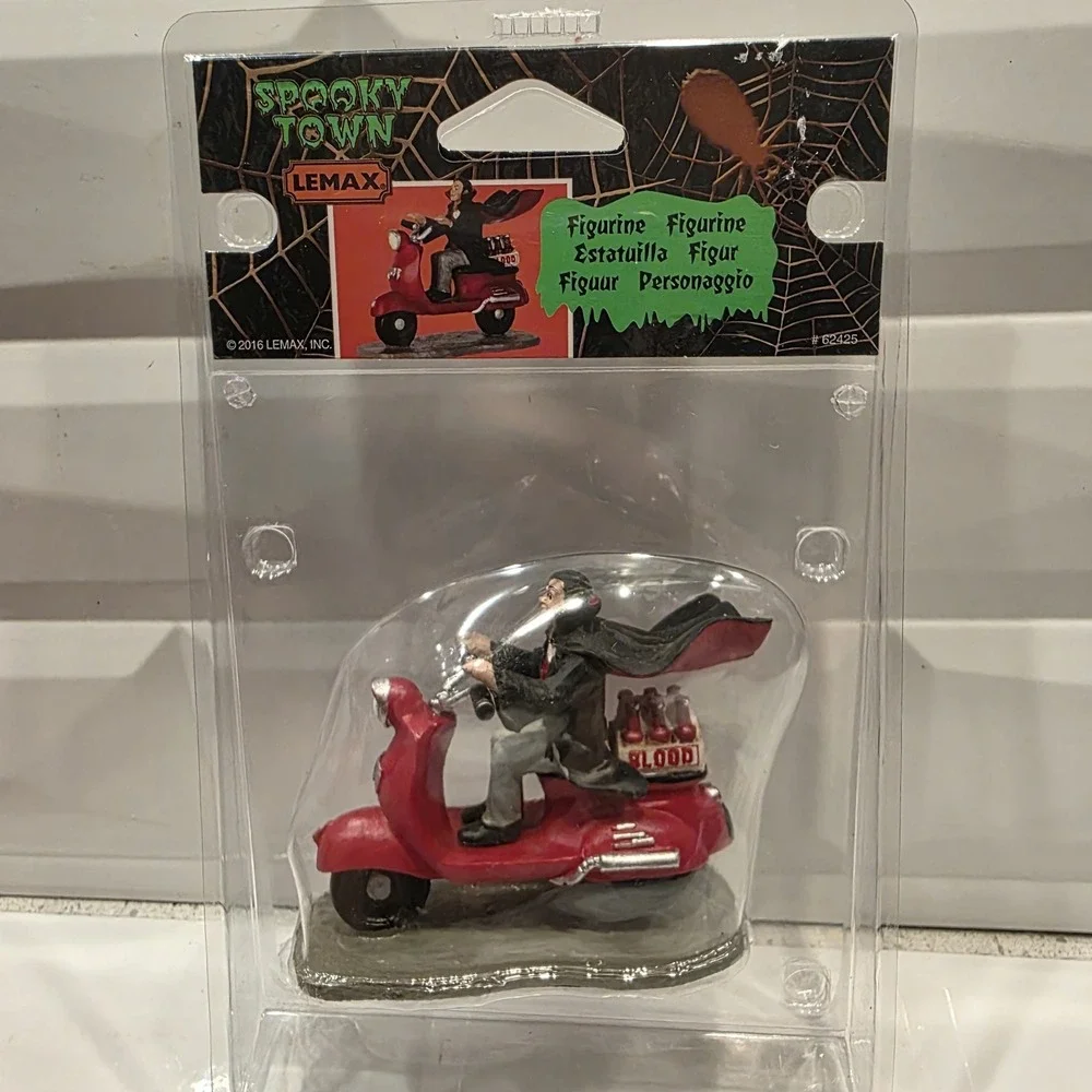 Lemax VAMPIRE BLOOD RUN # 62425 Halloween Spooky Town Village Accessory 2016 New